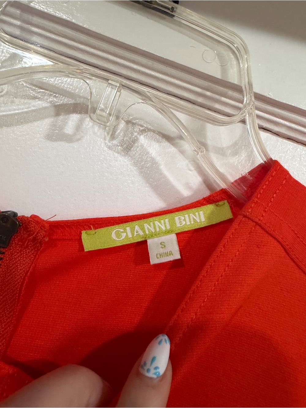 Gianni Bini Bright Red Short Sleeve Dress - Picture 2 of 10